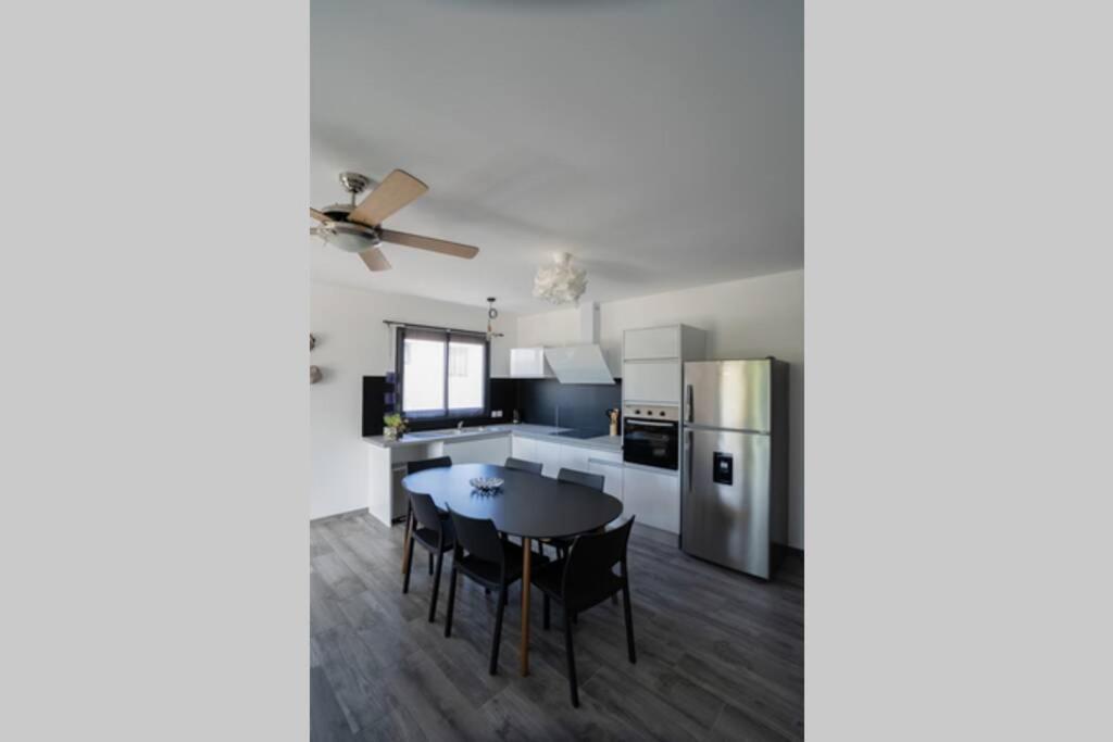 Ti-Punch T3 Climatise Manapany Les Bains Apartment ภายนอก รูปภาพ