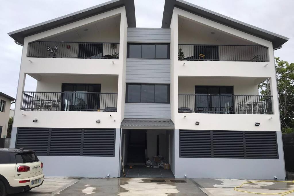 Ti-Punch T3 Climatise Manapany Les Bains Apartment ภายนอก รูปภาพ